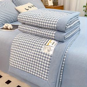 TEMU 여름 바람 퀼트 - 부드럽고 피부 친화적인 마이크로파이버 충전재, 우주 테마, 세탁기 사용 가능, 가벼운 사계절용, 얇은 체크 디자인 - 싱글 제품, 베개커버 및 침대시트 미포함, 따뜻한 날씨에 완벽