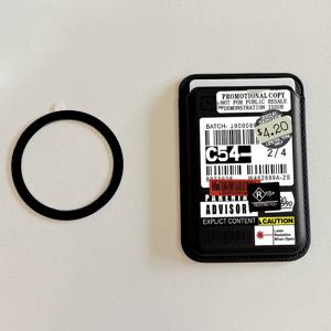 TEMU 바코드 크리에이티브 일러스트레이션 자석 카드 홀더, 휴대용 폰 카드 슬리브 + 무료 자석 링 포함. 모든 스마트폰 모델 호환 (아이폰, 삼성, 구글, 모토 등) — 친구에게 딱 맞는 완벽한 선물