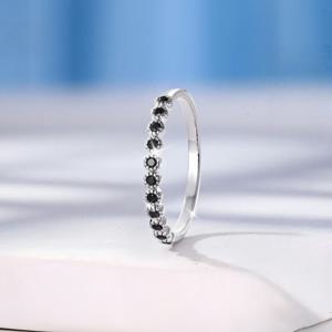 TEMU 다양한 5가지 사이즈, 11개의 작은 검은색 원이 세팅된 세련되고 미니멀한 구리 반지 1개, 데일리 캐주얼, 행사, 파티, 결혼식 선물용