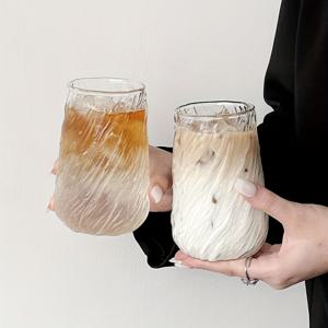 TEMU 빨대 포함 유리컵 2개 세트, 나무 패턴, 커피 머그, 대용량 회오리 글라스, 가정, 사무실, 바베큐, 레스토랑, 바, 파티, 발렌타인데이, 결혼식, 생일 및 기타 기념 행사에 적합