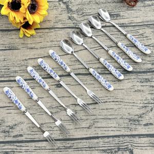 TEMU 커피 스푼, 소스 스푼, 디저트 스푼, 과일 포크 및 소형 포크가 포함된 10개 세트의 안드 포레일 패턴 세라믹 손잡이 스테인리스 스틸 커트러리, 커피 저금, 먹기 및 과일 먹기에 적합