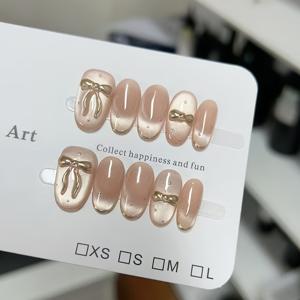 TEMU 고품질 핸드메이드 골드 글리터 캣아이 폴카닷 보우 스타일 프레스온 네일 10개 세트. 가을/겨울 신상 디자인, 탈부착 가능한 인조 네일, 여성을 위한 완벽한 선물