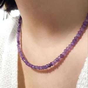 TEMU 핸드메이드 각진 자수정 주판 구슬이 특징인 수제 비즈 목걸이, 반짝이는 천연석. 스타일은 로맨스와 행복을 상징하며 일상복과 휴가용으로 적합하고 모든 계절에 어울립니다