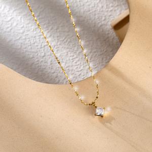 TEMU 쉬운 고급스러운 사각 자이언트 자이콘 펜던트 | 2025년 신형 - 스테인리스 스틸 소재, 방수 및 땀 방지 | 데일리 출퇴근, 데이트, 파티, 연회에 적합 - 스몰 드레스와 함께 착용 | , 친구, 친한 친구를 위한 선물