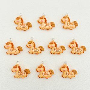 TEMU 달리는 조랑말 수지 참 10개 세트, 핸드메이드 주얼리 제작용, 펜던트, 귀걸이, 체인 액세서리, 창의적인 선물, 귀걸이, 목걸이, 팔찌, 가방 참, 커플 선물, 수지 액세서리 및 부품