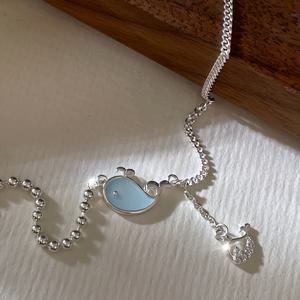 TEMU 1개입, 달콤하고 귀여운 파란색 고래 디자인의 스타일리시한 여성용 발찌. 모든 계절에 어울리는 정교하고 클래식한 주얼리입니다. 결혼식, 파티, 크리스마스 등 축제 행사에 완벽합니다.