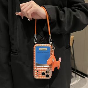 TEMU 폰 케이스: 1개 패셔너블 오렌지 말 거울 카드 홀더 폰 케이스 끈 포함, 아이폰 17/17 에어/16/15/14/13/12/11 프로 맥스/XS 맥스 시리즈 모델 호환. 크리스마스, 새해, 생일 선물로 친구, 친척, 파트너에게 이상적, 또는 비즈니스 선물로~TPDSCGSKB-실버리-오렌지 옐로우 718TC+G143 오렌지 말 오렌지 스트랩