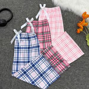 TEMU 편안하고 부드러운 캐주얼 체크무늬 프린트에 흰색 리본 장식이 있는 여성용 수면 바지 3벌 세트. 재질은 95%와 5%로 구성되어 있어 부드럽고 편안하며 야외복으로 적합합니다.