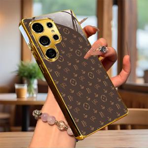 TEMU 폰 케이스: 브라운 골든 패턴 빈티지 럭셔리 전기도금 강화유리 케이스, 광택 마감, 낙하 방지, 삼성 S26/S25/S24/S23/S22/S21/S20/노트 20/노트 10/노트 9/노트 8/A06/A54/A55/A56/A70/A71/A72/A73/M51/M52/M53/M54/M55/M62/M36/F36/A07 호환 오리지널 골든 폰 케이스