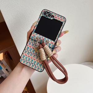 TEMU 컬러 블록 직조 패턴 접이식 폰 케이스 + 팔찌 세트, 삼성 갤럭시 Z 플립 3 4 5 6 7 호환