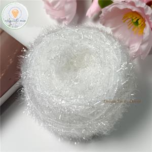 TEMU 5개/팩 150g/5.29oz 소프트 플러시 속눈썹 실, 광택 있는 유리섬유 폴리에스터 실, 반짝이는 행주 광택 실, 100% 폴리에스터 유리섬유 실, 고품질 섬유, 강하고 튼튼하며 내구성 좋음, 고광택 섬유 실, 선명한 색상, DIY 코바늘 및 다양한 수공예에 매우 적합, 반짝이는 실 액세서리 실, 공예 애호가, 휴일 장식가용