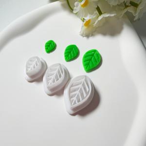 TEMU 3개 세트 잎사귀 클레이 커터 - 재사용 가능한 플라스틱 폴리머 클레이 도구, 잎사귀 모양 커팅 다이, DIY 주얼리 제작용 정밀 공예, 클레이 귀걸이, 크리스마스 & 공예, 폴리머 클레이 아티스트를 위한 선물