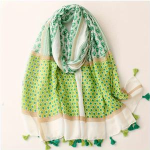 TEMU 여성용 사계절 대형 손수건 패셔너블 술 숄 1개, 70.8인치*35.4인치, 얇은 스카프, 새로운 프린트 직사각형 목 스카프, 야외 비치 타월, 봄 여름용 스타일리시하고 부드럽고 따뜻한 여성용 헤드스카프