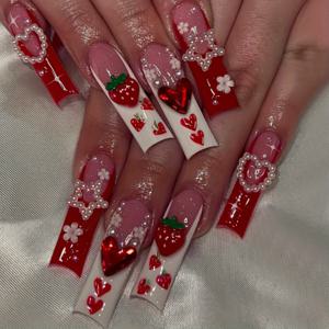 TEMU 쇼 유어 뷰티 24개입 롱 워터파이프 네일, 우아하고 쿨한 레드 3D 하트, 딸기, 화이트, 별, 꽃 광택 인조 네일, 여성용 데일리웨어에 적합한 패셔너블하고 활용도 높은 누름식 인조 손톱, 젤리 접착제와 네일 파일 포함 탈부착식 누름식 네일 세트