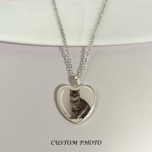 TEMU 1개 맞춤형 사진 목걸이 - 투명 유리 펜던트, 섬세한 체인 주얼리 선물 (여성용) - 발렌타인데이, 어머니날, 생일, 기념일을 위한 특별한 추억의 소중한 선물, 감동적인 디자인, 매끄러운 마감, 여성 액세서리