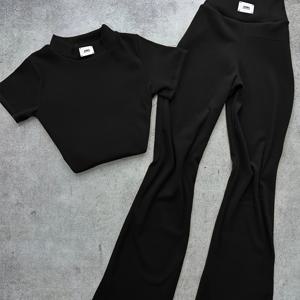 TEMU 여성용 투피스 쇼트 수트: 반팔 티셔츠 & 하이웨이스트 벨바텀 팬츠, 힙업 아웃핏, 솔리드 컬러의 쇼트 길이 아이템, 레이어링 및 세탁기 사용 가능, 매칭 세트 PB-1190-2