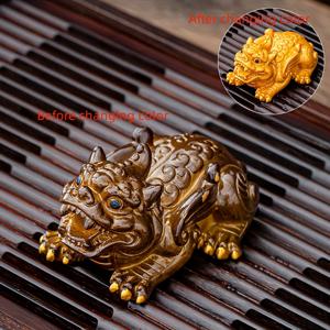 TEMU 색이 바뀌는 날아다니는 하늘 픽시우 장식품, 수제 레진으로 제작된 작은 색이 바뀌는 티 펫, 가정 장식에 적합, 티 테이블 및 책장에 이상적, 실내 사용, 45도 이상의 물에 노출될 때 색상이 변합니다.