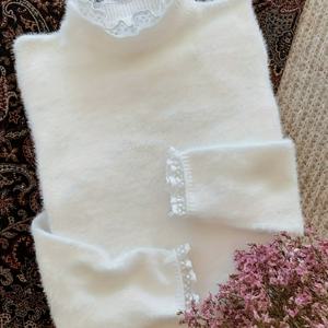 TEMU 여성용 우아한 레이스 트림 하이넥 긴팔 스웨터 - 봄 & 가을용 부드러운 미디엄 스트레치 솔리드 컬러 탑, 손세탁/드라이클리닝, 귀여운 스웨터, 가을 패션, 고품질 공예, 오피스 아웃핏, 클래식 니트웨어, 드라이클리닝 전용