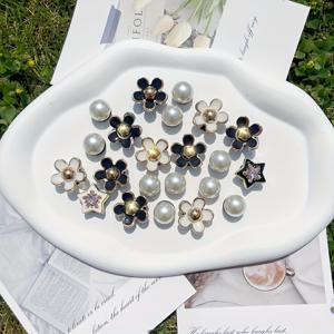 TEMU 샌들용 구멍이 있는 블랙 골든 플로레츠 화이트 플로렛 슬리퍼 비치 슈즈 가드닝화 DIY 액세서리 신발 꽃 22세트