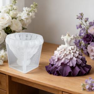 TEMU 고급 3D 볼 가운 실리콘 몰드, 에폭시 레진, 양초, 석고, 점토 및 비누 제작을 위한 세련된 이브닝 드레스 디자인. 이 유연하고 재사용 가능한 제품입니다.