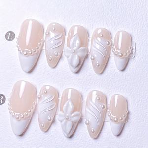 TEMU 10개입 수제 프렌치 매니큐어 프레스온 네일 - 우아한 화이트 & 크리미 - 아몬드형 미디엄 길이 플라워 디자인 & 라인 장식 - 광택 마감 럭셔리 네일 연장 (웨딩, 파티, 일상용) - 홈 어플리케이션, 네일 액세서리, 특별한 날, 디테일한 장식, 뷰티 애호가, 섬세한 장식, 패션 애호가