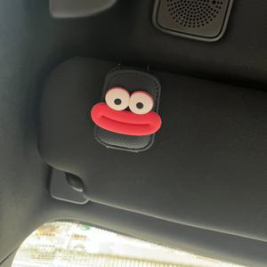 TEMU 1개, 자석 차량 선바이저 안경 홀더, 패셔너블하고 창의적인 카툰 자동차 안경 보관함, 티켓 카드 보관 클립, 차량 장식