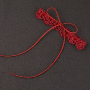 TEMU 이 레드 레이스 보우 목걸이는 우아한 레이스 오픈워크 디자인으로 스타일리시하고 다재다능한 일상용 목걸이입니다. 레드 컬러는 밝은 피부 톤을 돋보이게 하며, 개인의 매력과 우아함을 더해줍니다