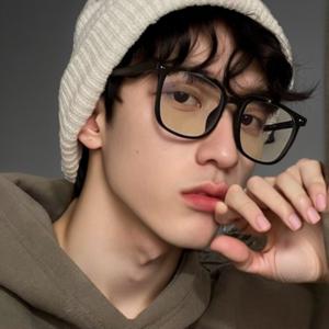 TEMU 터브화이 비아워게스트 네모 뿔테 안경, 2025 year