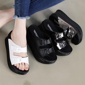 여성 버클 통굽 키높이 쿠션 슬리퍼 7cm /사무실 여름 여자 뮬