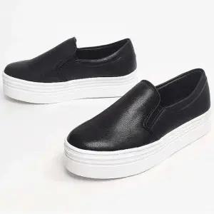 [오노마] ONM 여성 기본 가죽 슬립온 발편한 키높이 통굽 스니커즈