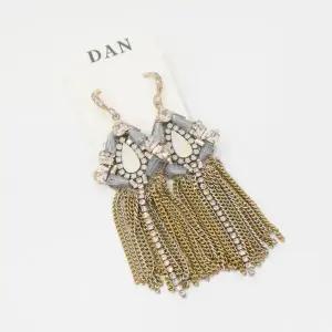 [하프클럽/]여자 빈티지 고풍스러운 롱 비즈 태슬 장식 귀걸이