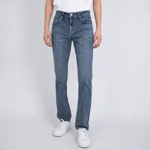 게스 남성 청바지 저온스 슬림 스트레이트 미디엄블루 MN2D6080
