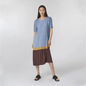 컬러블록 플레어 A라인 원피스_EPOPM324026