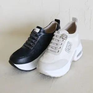 [롯데백화점]원더슈즈 페스토릭 컴포트 쿠션 미끄럼방지 키높이 에어 스니커즈 9CM BD-LN570