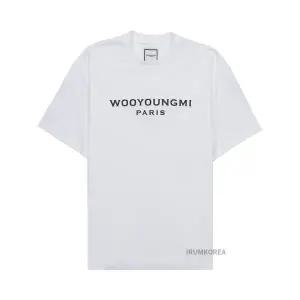 [롯데백화점]우영미 [라벨루쏘] SS25 남성 프론트 로고 티셔츠 W251TS01 714W