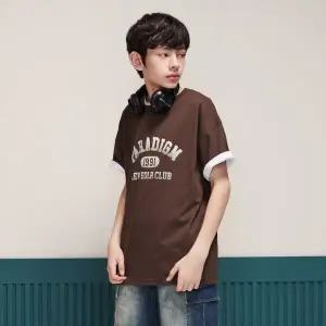 [에꼴리에] 남자 여름이월 4.5부 다크썸머 레터링티(25B1408)