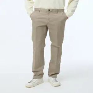 헤지스 남성 24FW [반값세일][스테디셀러] 베이지 단색 면혼방 팬츠 WHPA4D344I2
