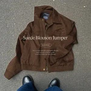 핫핑 [고퀄리티] 밀슨 루즈핏 스웨이드 카라넥 블루종 점퍼