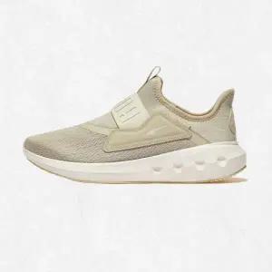 [푸마] 소프트라이드 카슨 슬립테크 - Desert Dust-Warm White PKI31172403 2485053