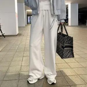 [미나그램] 얼리 로고 밴딩 트레이닝팬츠