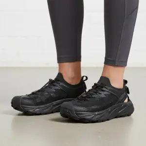 [호카오네오네] 여성 호카 호파라 2 블랙 152640510