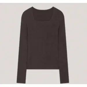 골지 슬림핏 스퀘어넥 니트 TSKPOP52680