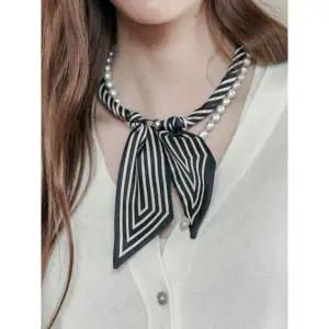 [하프클럽/마쟈]스트라이프 프린트 목걸이형 스카프