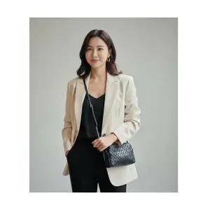 사만사타바사크로스백 직로렌 양가죽 인트레치아토 크로스바디백