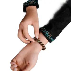 염주 손목 불교 종교팔찌 묵주 선물 구점 반야심경 침향 브루나이