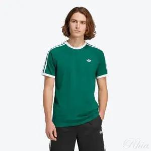 [아디다스] 3 스트라이프 티셔츠 153462692