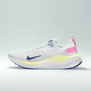 나이키 인피니티 RN 4 여성 런닝화 DR2670-009