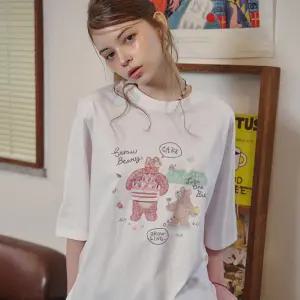 DTP 케이크 베어 반팔티 화이트