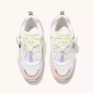 휠라 키즈 레이 플라이드 다이얼 스니커즈 3XM02303F 661