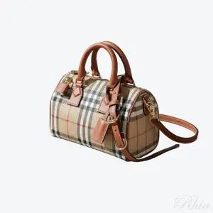 버버리 26SS 체크 볼링 토트백 가방 미니 8109791